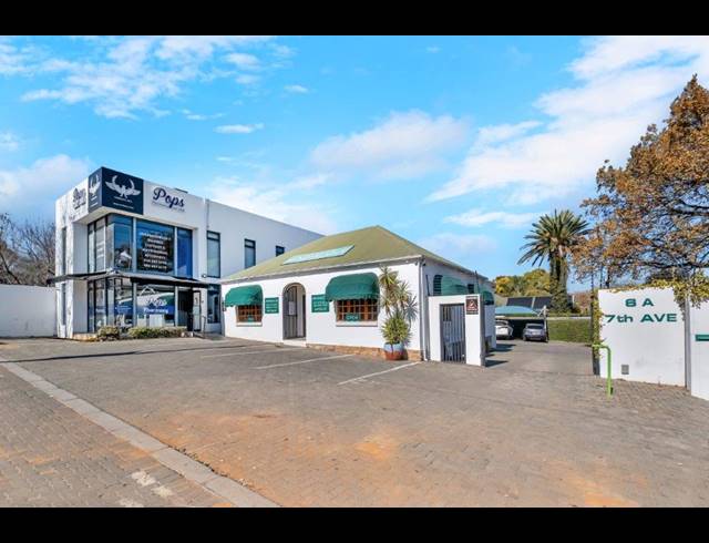 420M² BUSINESS FOR SALE IN PARKTOWN NORTH